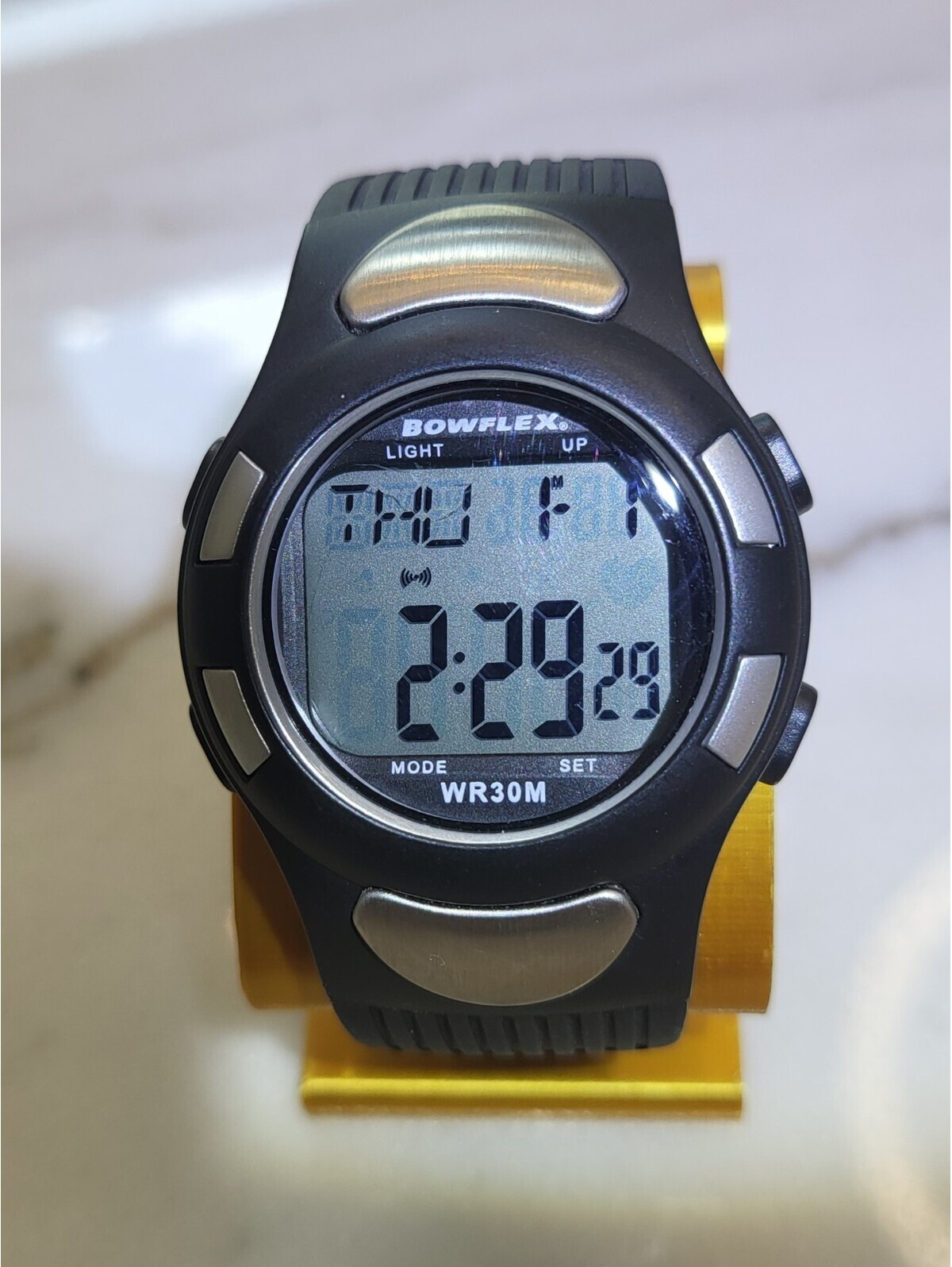 Men&acirc;s Bowflex Digital Watch Working 42mm New Battery Euc 825 Ready To Wear